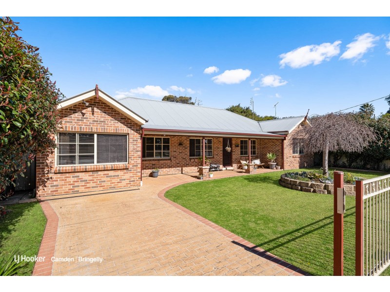2A Mason Street, Thirlmere NSW 2572