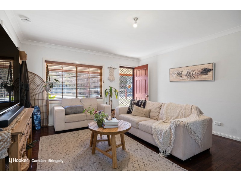2A Mason Street, Thirlmere NSW 2572