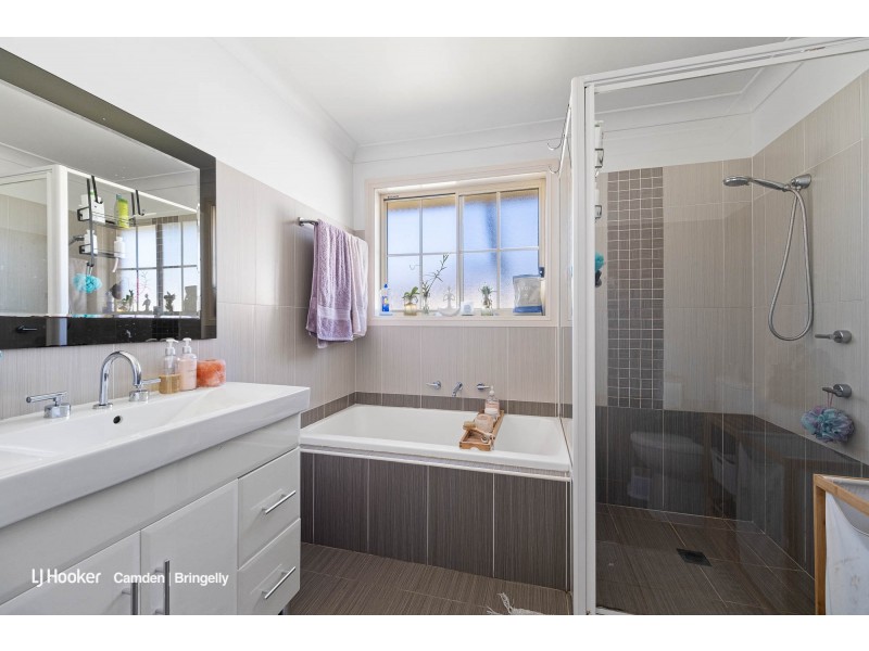 2A Mason Street, Thirlmere NSW 2572