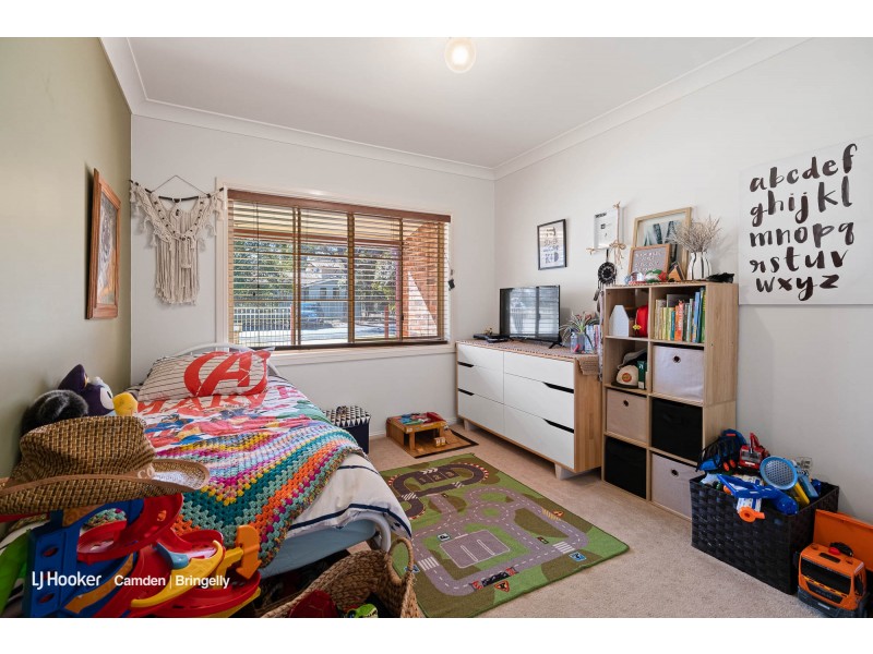 2A Mason Street, Thirlmere NSW 2572