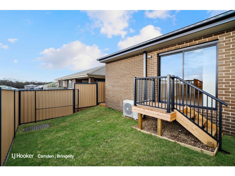 25a Manchuria Road, Edmondson Park NSW 2174