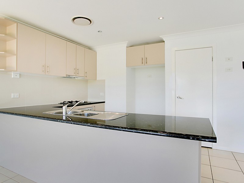 18 Montazah Street, Spring Farm NSW 2570