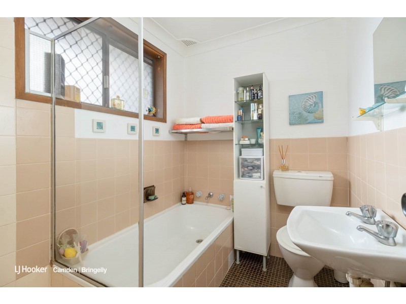 2/103 Cumberland Road, Ingleburn NSW 2565