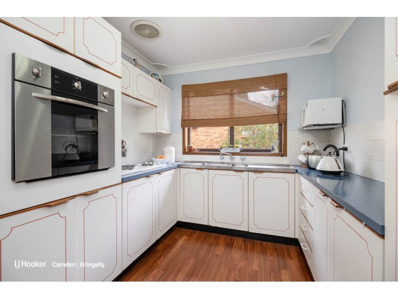 2/103 Cumberland Road, Ingleburn NSW 2565