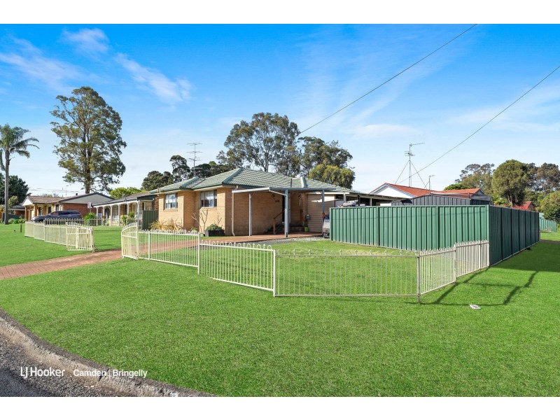 12 Courtland Avenue, Tahmoor NSW 2573
