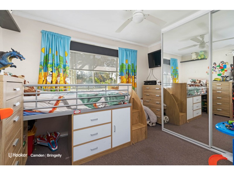 12 Courtland Avenue, Tahmoor NSW 2573