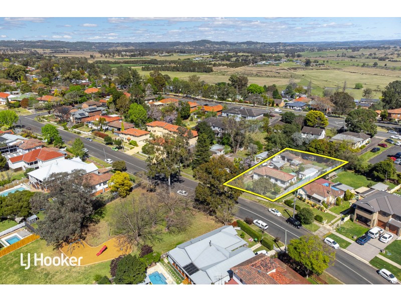 13 Murrandah Avenue, Camden NSW 2570