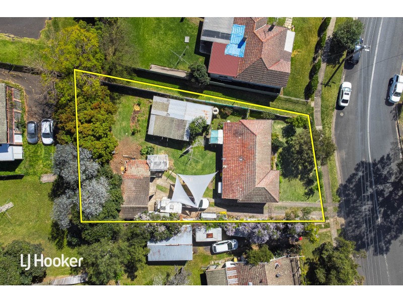 13 Murrandah Avenue, Camden NSW 2570