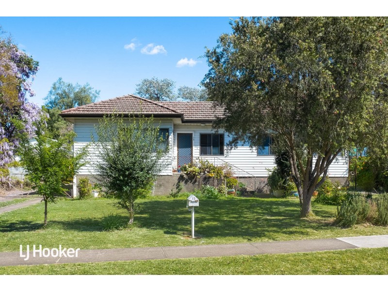 13 Murrandah Avenue, Camden NSW 2570
