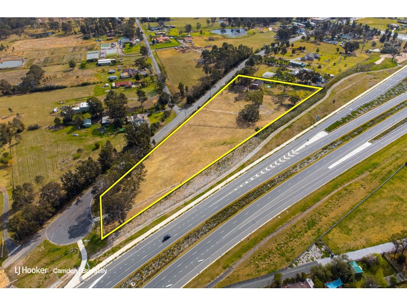 18 Wentworth Rd, Bringelly NSW 2556