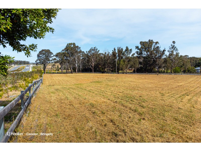 18 Wentworth Rd, Bringelly NSW 2556