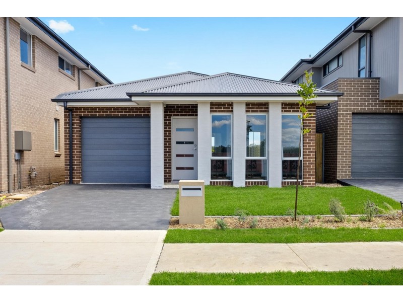 34 Air League Avenue, Leppington NSW 2179
