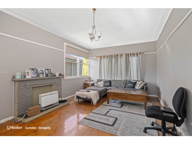 23 Murrandah Avenue, Camden NSW 2570