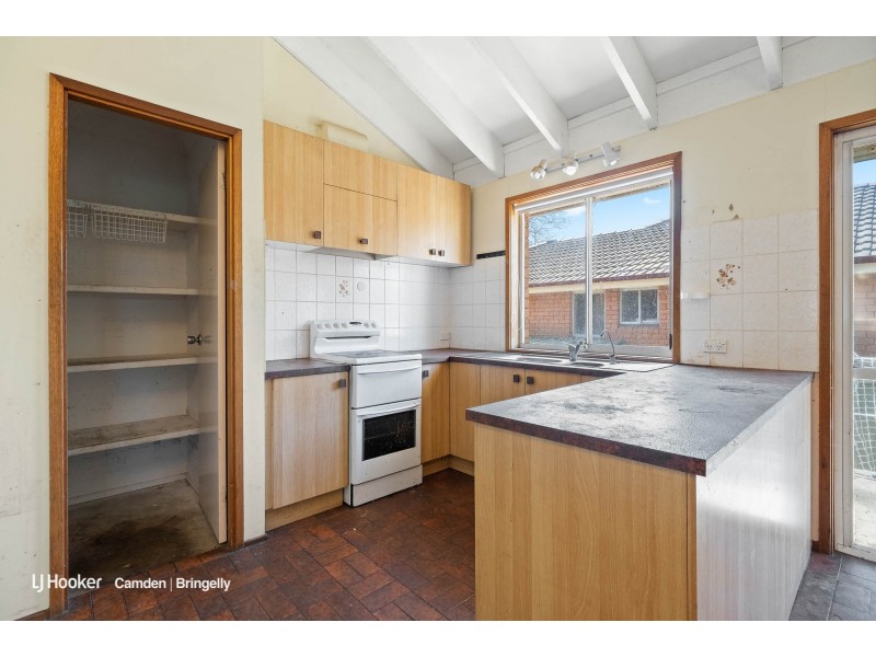 24 Berallier Drive, Camden South NSW 2570