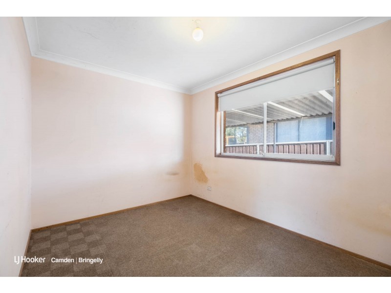 24 Berallier Drive, Camden South NSW 2570