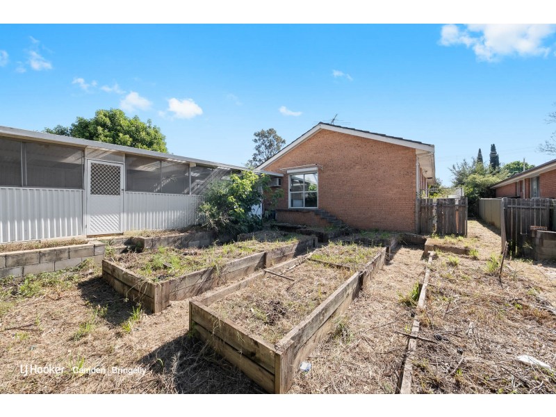 24 Berallier Drive, Camden South NSW 2570