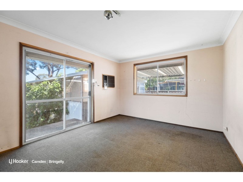 24 Berallier Drive, Camden South NSW 2570