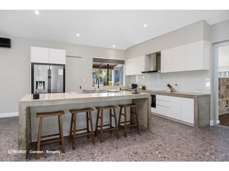 70 Kundabung Street, Belimbla Park NSW 2570