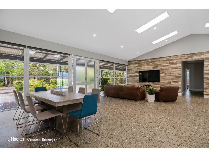 70 Kundabung Street, Belimbla Park NSW 2570