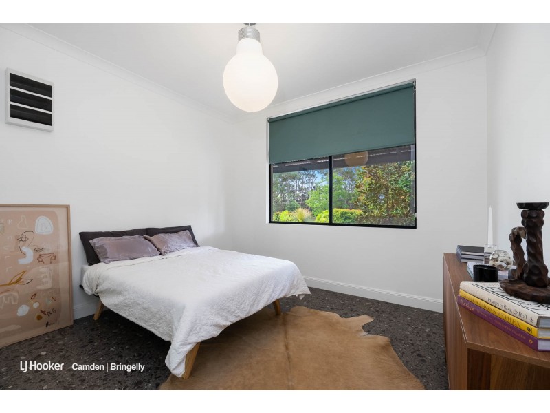 70 Kundabung Street, Belimbla Park NSW 2570