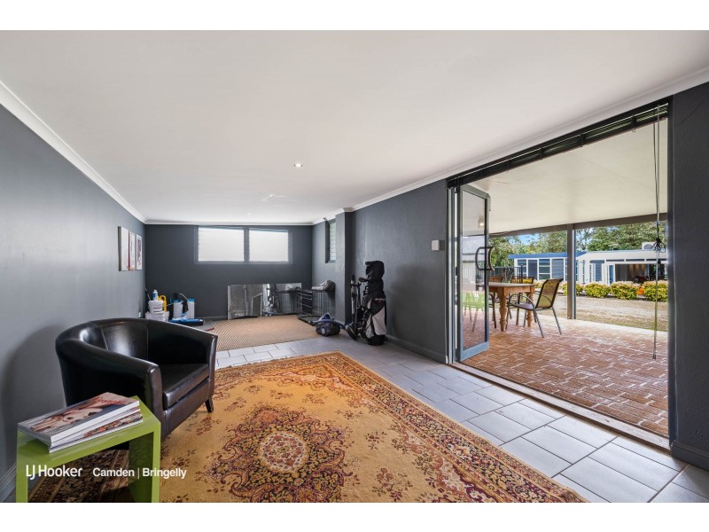 70 Kundabung Street, Belimbla Park NSW 2570