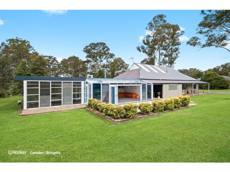 70 Kundabung Street, Belimbla Park NSW 2570