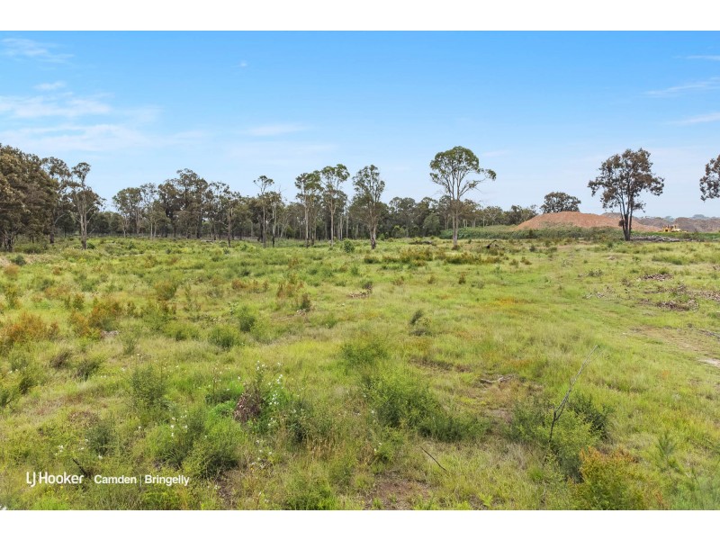 1521 – 153 Elizabeth Drive, Kemps Creek NSW 2178