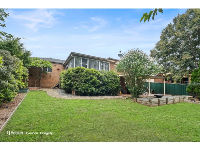 22 Mantalini Street, Ambarvale NSW 2560
