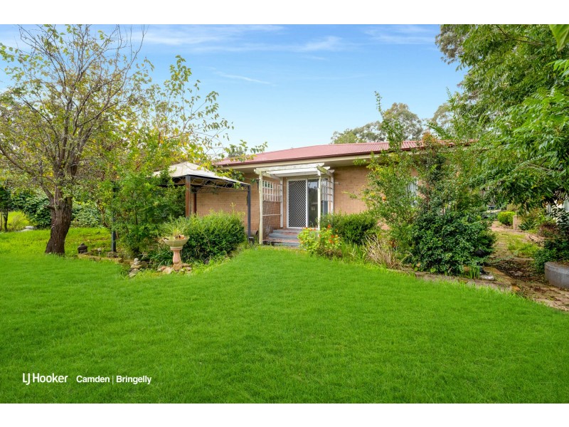 20 Victor Avenue, Kemps Creek NSW 2178