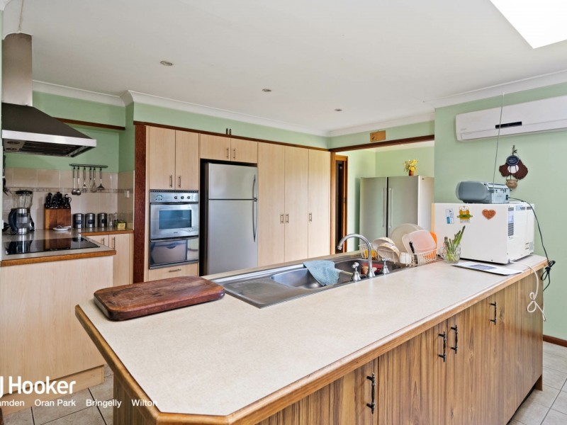 111 Jersey Road, Bringelly NSW 2556