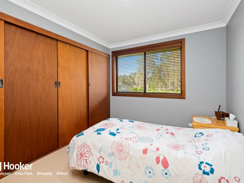 111 Jersey Road, Bringelly NSW 2556