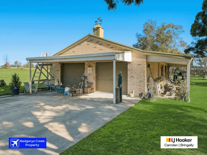 14 Kelvin Park Drive, Bringelly NSW 2556