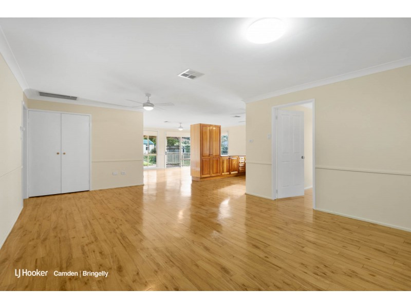 24 Cashmere Drive, Elderslie NSW 2570