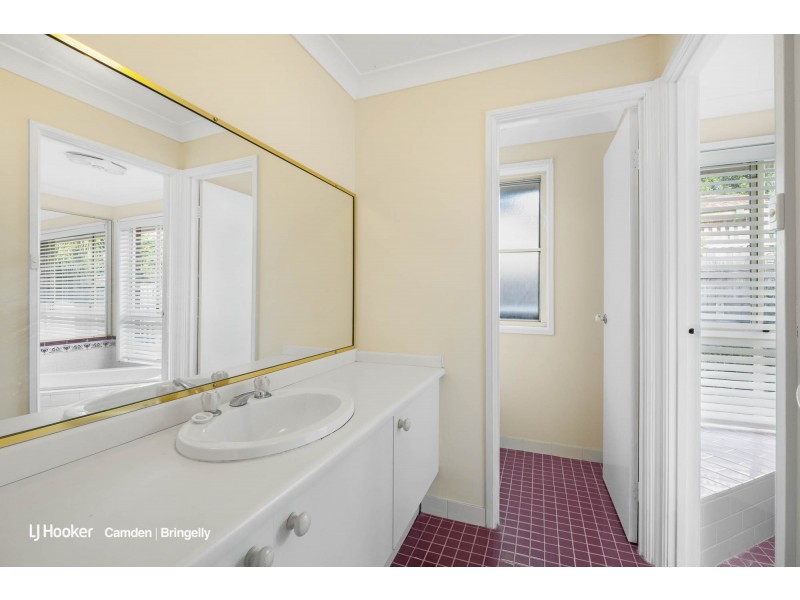 24 Cashmere Drive, Elderslie NSW 2570