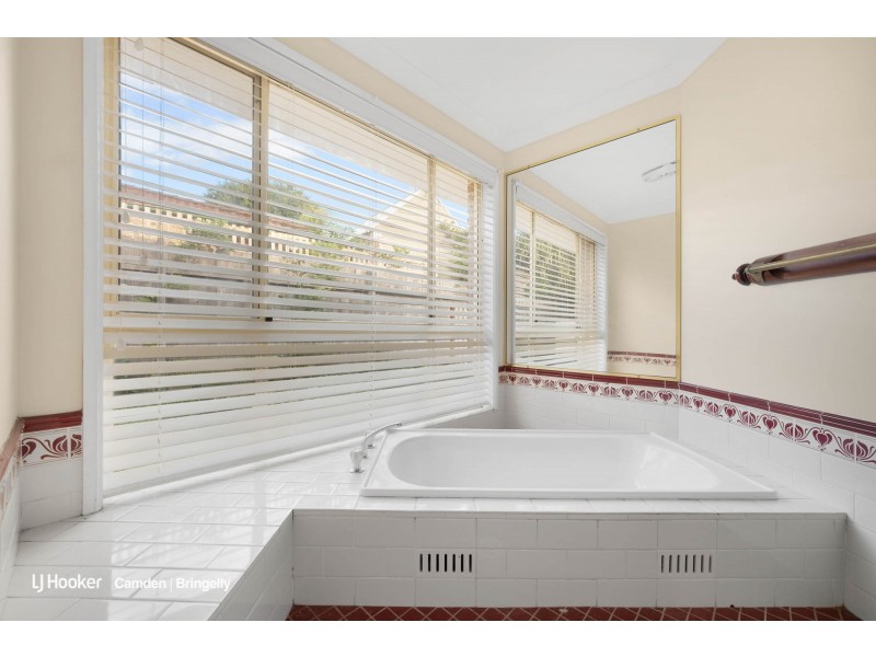 24 Cashmere Drive, Elderslie NSW 2570