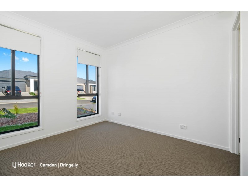 6 Cain Avenue, Gregory Hills NSW 2557