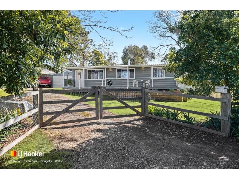 4 Waratah Street, Hill Top NSW 2575