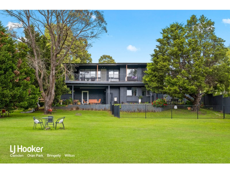 38 Elizabeth Macarthur Avenue, Camden South NSW 2570