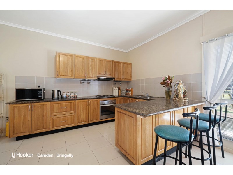 20 Victor Avenue, Kemps Creek NSW 2178