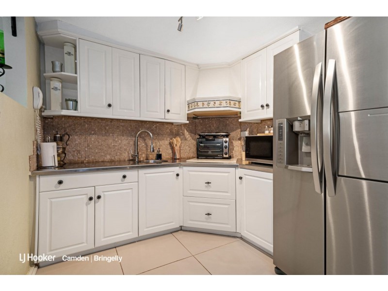 20 Victor Avenue, Kemps Creek NSW 2178