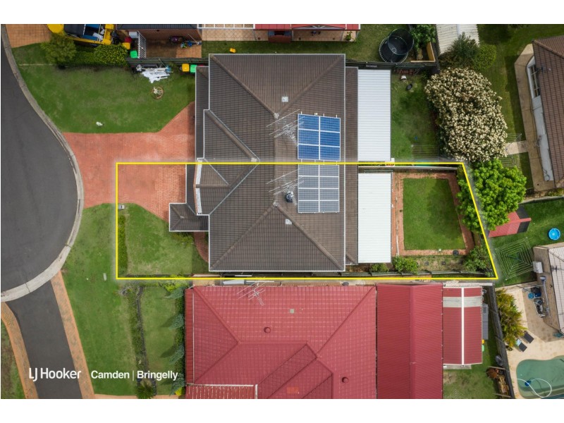 8B Watts Place, West Hoxton NSW 2171