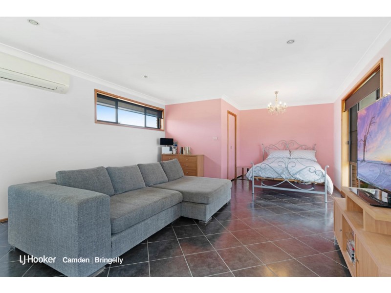 23 Masterfield Street, Rossmore NSW 2557