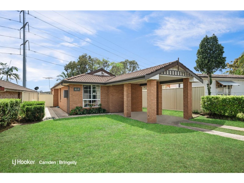 2/15 Porter Street, Minto NSW 2566