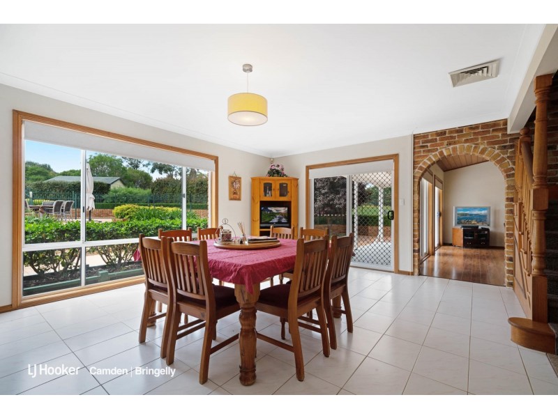 28 Sickles Drive, Grasmere NSW 2570
