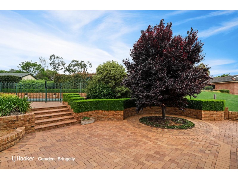 28 Sickles Drive, Grasmere NSW 2570