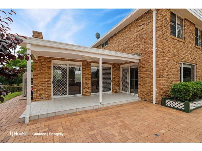 28 Sickles Drive, Grasmere NSW 2570