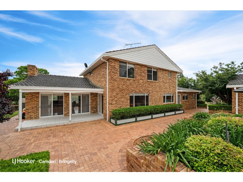 28 Sickles Drive, Grasmere NSW 2570