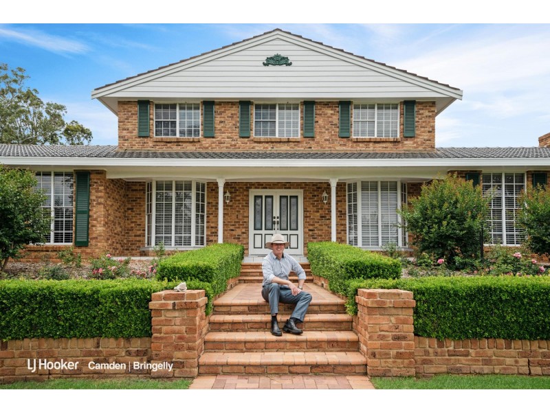 28 Sickles Drive, Grasmere NSW 2570