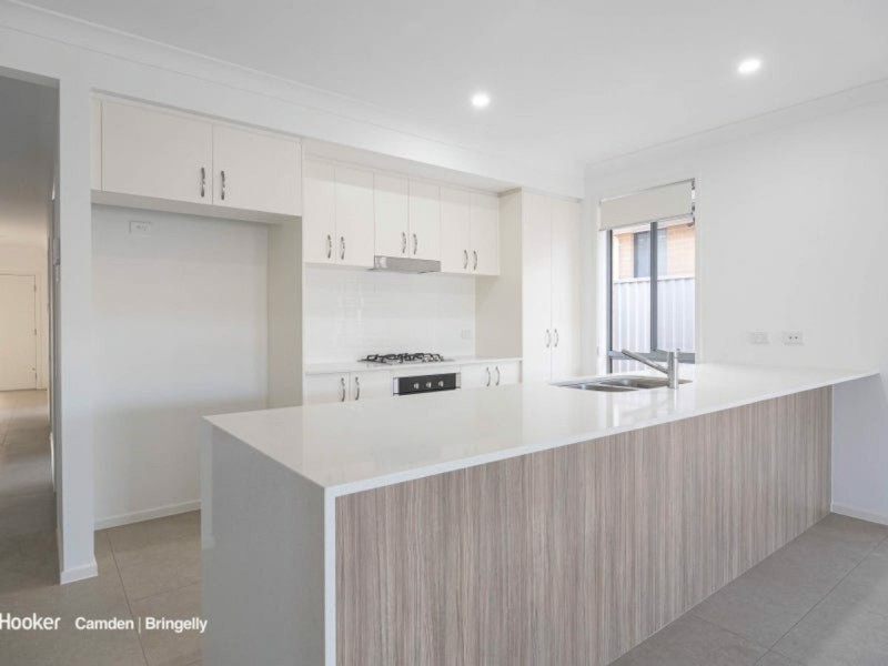 86 Healy Avenue, Gregory Hills NSW 2557