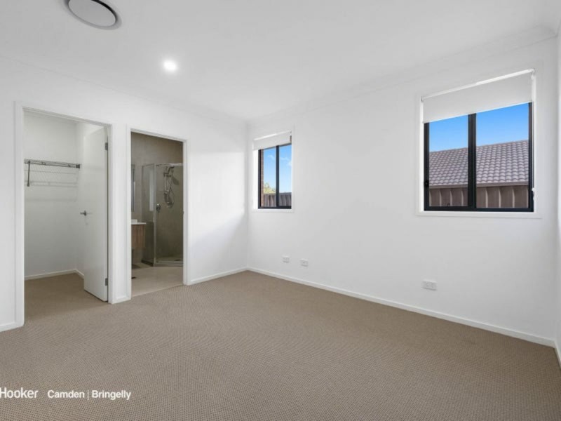 86 Healy Avenue, Gregory Hills NSW 2557